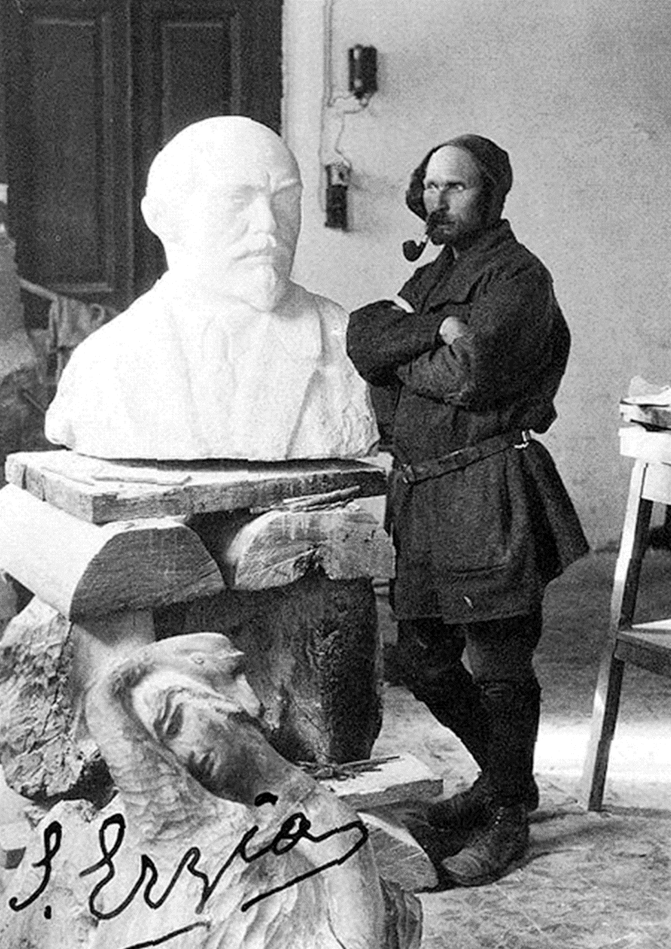Смерть учителя Сергея Волнухина. Дружба с Сергеем Есениным 