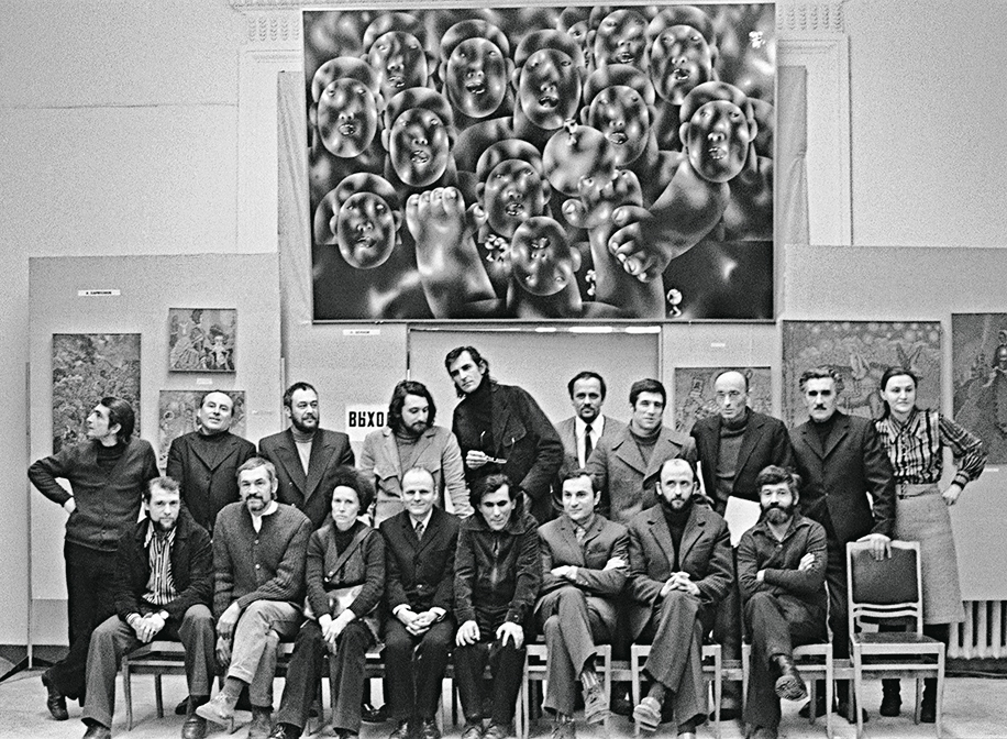 3. Выставка в павильоне «Пчеловодство» (1975)